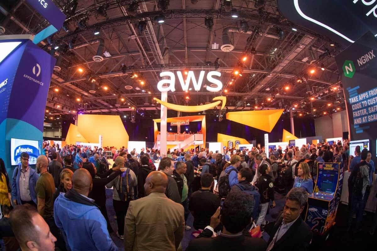 AWS invests an additional 35Bn in Virginia Data Centers Domain Blogger